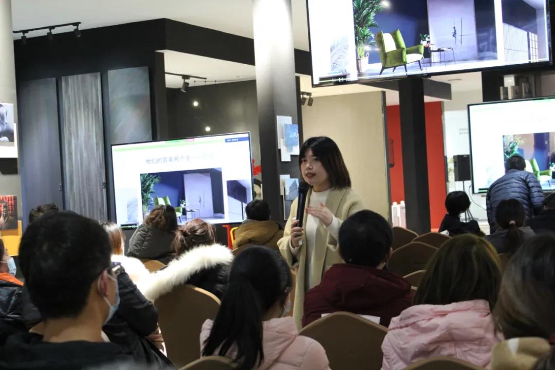 恭喜！華洲木業(yè)（陜西）運營中心首航儀式暨供應鏈賦能模式發(fā)布會圓滿舉辦！(圖5)