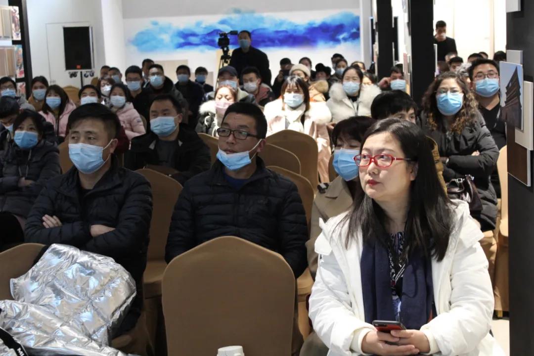 恭喜！華洲木業(yè)（陜西）運營中心首航儀式暨供應鏈賦能模式發(fā)布會圓滿舉辦！(圖10)